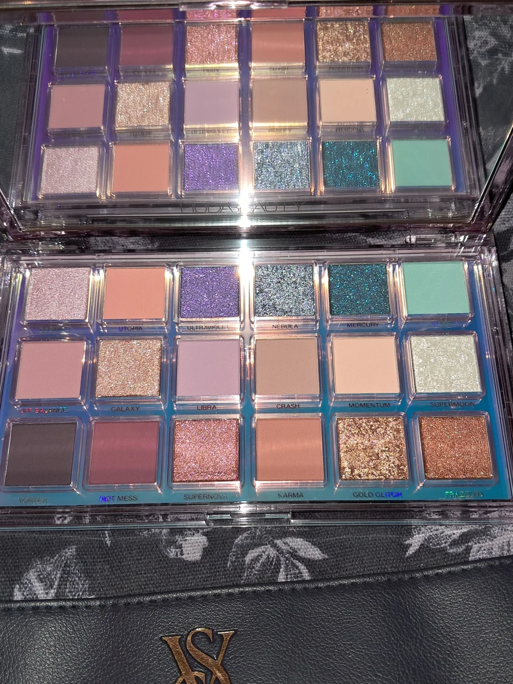 Huda Beauty Mercury Retrograde Eyeshadow Palette